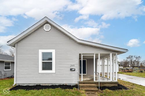 209 Pennsylvania St, Shirley, IN, 47384-1217 | Card Image