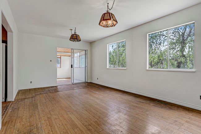 11735 210 St, House other with 5 bedrooms, 2 bathrooms and 4 parking in Maple Ridge BC | Image 10