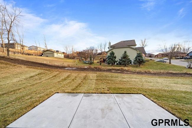 1314 Silver Ln, House other with 3 bedrooms, 2 bathrooms and 3 parking in Crescent IA | Image 32