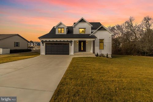 438 Delaware Ave, MILLSBORO, DE, 19966-1604 | Card Image