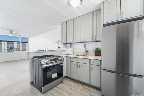 apt-a204-755 Mcneill St, Honolulu, HI, 96817-4209 | Card Image