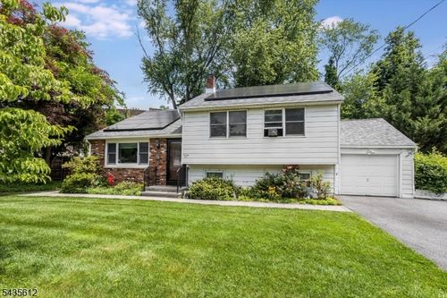 22 Forest Trl, Denville, NJ, 07834-1119 | Card Image