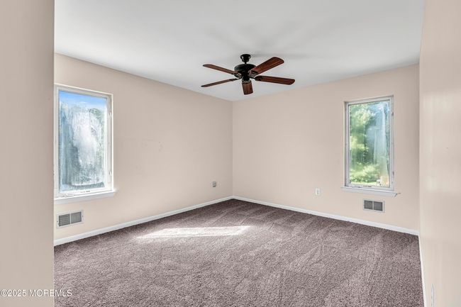 12 Skylark Dr, House other with 3 bedrooms, 3 bathrooms and null parking in Jackson NJ | Image 43