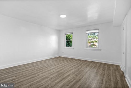 apt-4-4937 1st St Nw, WASHINGTON, DC, 20011-3359 | Card Image