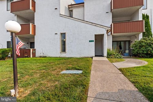 unit-202-810 Charlotte Way, ENOLA, PA, 17025-1518 | Card Image