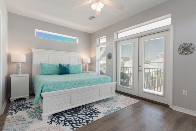 77 mark st-47 | Image 19
