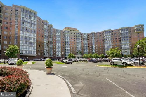 420-3100 N Leisure World Blvd, SILVER SPRING, MD, 20906-8343 | Card Image