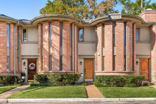 6453 Bayou Glen Rd, Houston, TX, 77057-1068 | Card Image