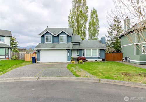 124 Jewell St, Enumclaw, WA, 98022-7326 | Card Image