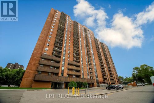 209-90 Ling Rd, Scarborough, ON, M1E4Y3 | Card Image