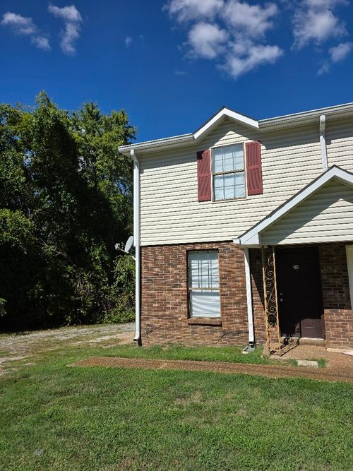 346 E Webster St, Madison, TN, 37115-4850 | Card Image