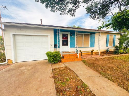 507 Hamilton Ave, Ballinger, TX, 76821-4023 | Card Image
