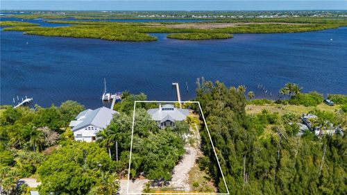 27414 Misty Ave, Punta Gorda, FL, 33982-1530 | Card Image