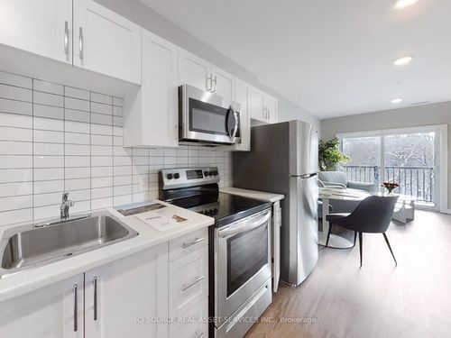 305-77 William St N, Lindsay, ON, K9V4A4 | Card Image