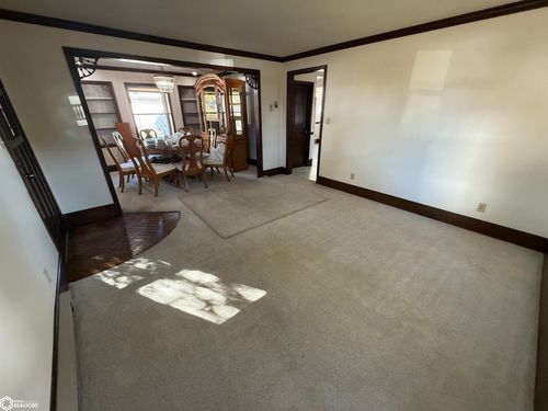 1504 S 14th St, Burlington, IA, 52601-3739 | Card Image