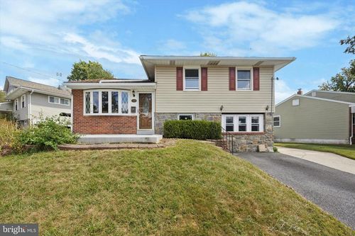 1108 Wynnbrook Rd, SECANE, PA, 19018-3515 | Card Image