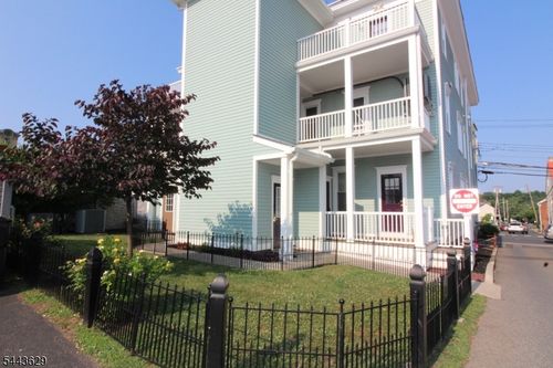 2n-16 Main St, Flemington, NJ, 08822-1471 | Card Image
