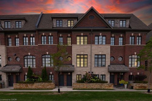 10-2160 Trafalgar Rd, Oakville, ON, L6H0N3 | Card Image