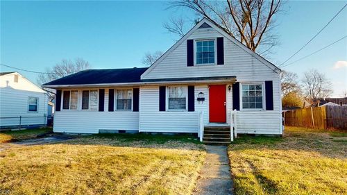 3325 Greenwood Dr, Hampton, VA, 23666-3834 | Card Image