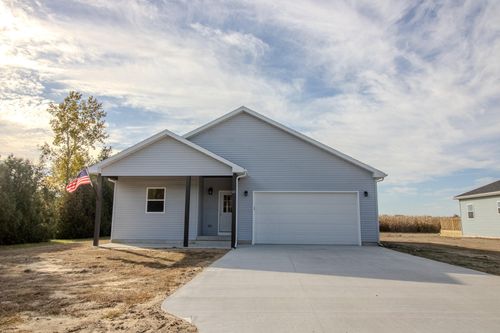 68 S Jefferson St, Hamlet, IN, 46532-9591 | Card Image