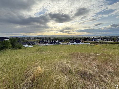 13-2021 S 100 W, Perry, UT, 84302-4128 | Card Image