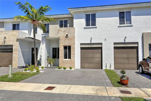 17641 Sw 153rd Ct, Miami, FL, 33187-1322 | Card Image