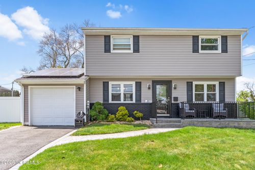19 Tulip Dr, Old Bridge, NJ, 08857-2217 | Card Image