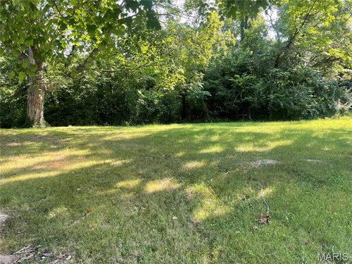 317 M St, Edwardsville, IL, 62025-1023 | Card Image