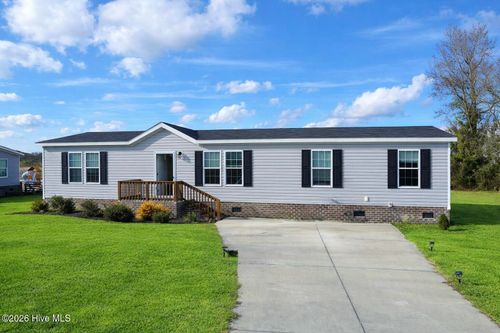 127 Wildflower Way, Stella, NC, 28582-9768 | Card Image