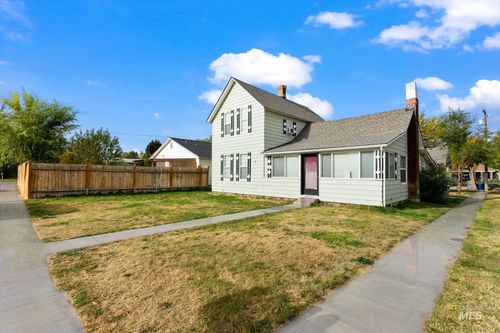 219 24th Ave S, Nampa, ID, 83651-4473 | Card Image