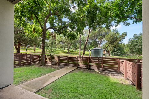 902-2804 Treble Ln, Austin, TX, 78704-4457 | Card Image