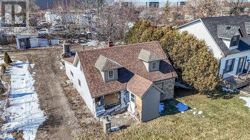 810 Nebo Rd, Hannon, ON, L0R1P0 | Card Image