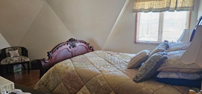 141 Clyde Ellis Dr, House other with 3 bedrooms, 2 bathrooms and null parking in Pennington Gap VA | Image 12