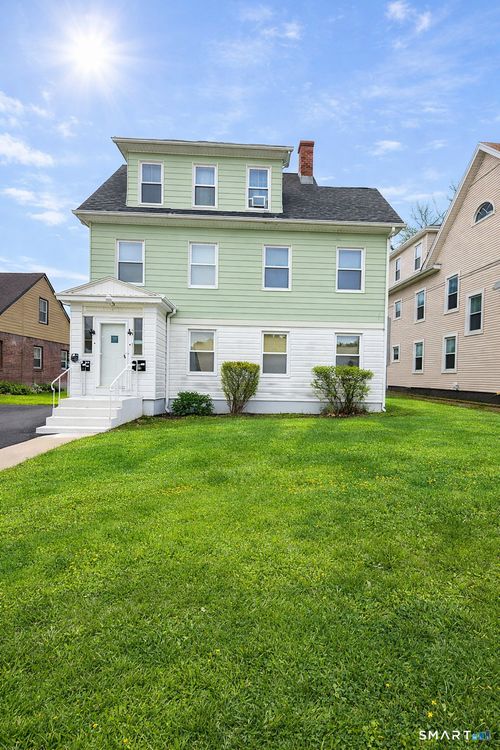 171 Morse St, Hamden, CT, 06517-3216 | Card Image