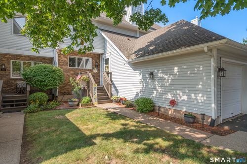56-56 Steeplechase Dr, Newington, CT, 06111-5702 | Card Image