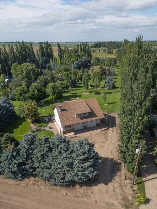 142-145006 Cassils Road, Rural Newell, County of, AB, T1R1B4 | Card Image