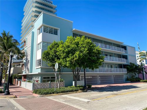 a-158 Ocean Dr, Miami Beach, FL, 33139-7200 | Card Image