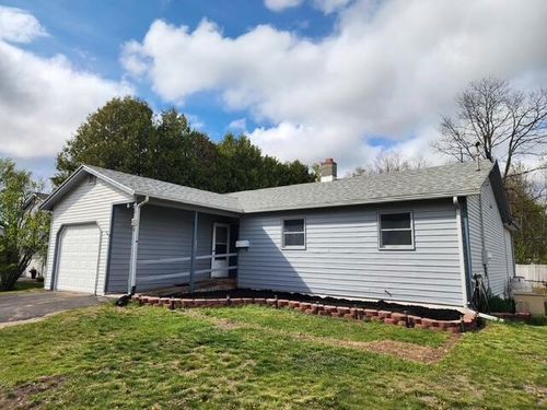 62 Cedar Ct, Keeseville, NY, 12944-1100 | Card Image