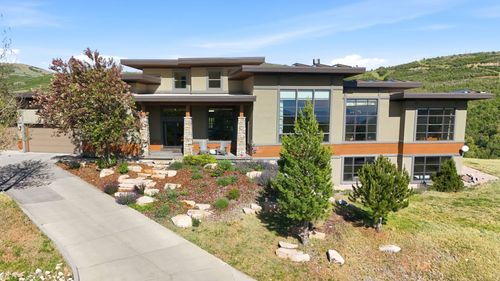 492 Marathon Cir, Salt Lake City, UT, 84108-1643 | Card Image
