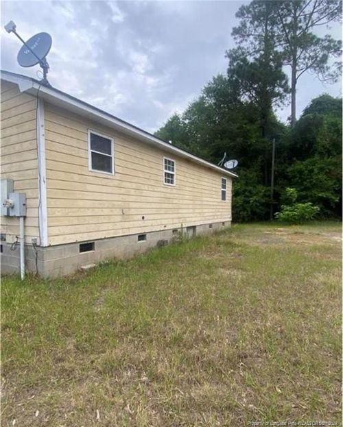 644 Avenue Ave, White Oak, NC, 28399-9633 | Card Image