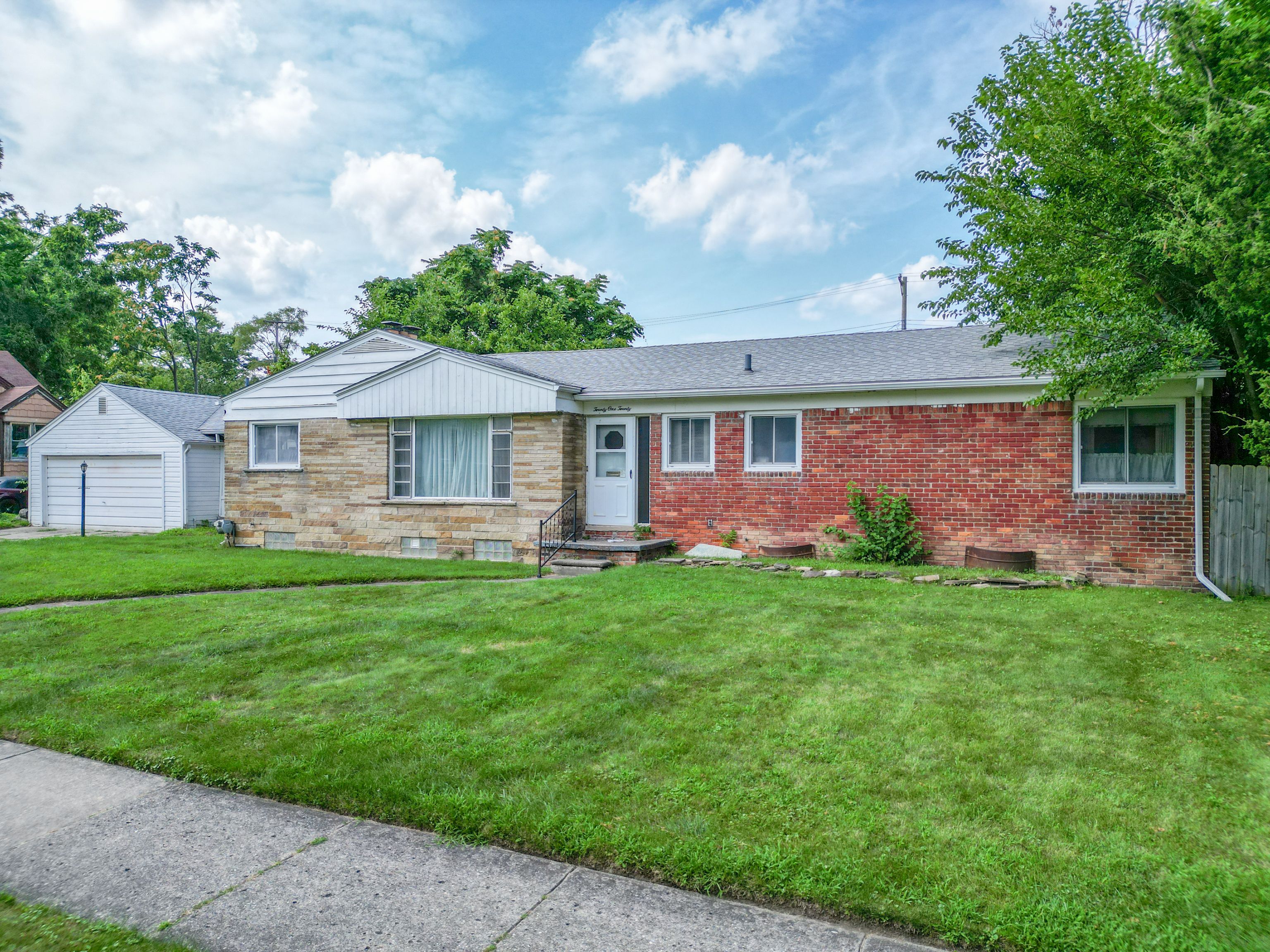 Rosemont Rd, Berkley, MI 48072