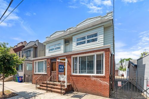 7214 72nd Pl, Glendale, NY, 11385-7339 | Card Image