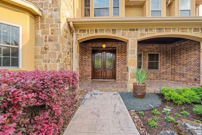 28002 Whispering Maple Way, House other with 5 bedrooms, 5 bathrooms and 3 parking in Spring TX | Image 18