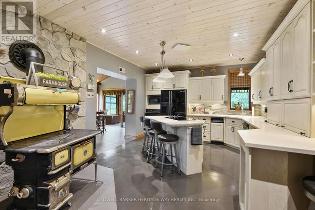 1276 9 Th Line, House other with 4 bedrooms, 3 bathrooms and 20 parking in Carleton Place ON | Image 13