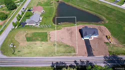 6335 Hake Rd, Akron, NY, 14001-9701 | Card Image