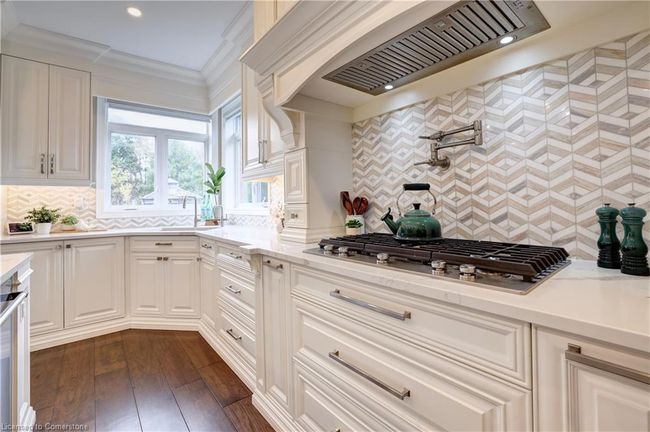 48 Palomino Dr, House other with 5 bedrooms, 5 bathrooms and 12 parking in Carlisle ON | Image 11