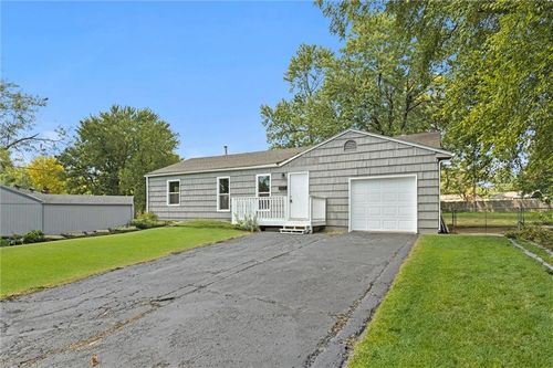 12202 E 47th Ter S, Independence, MO, 64055-5608 | Card Image