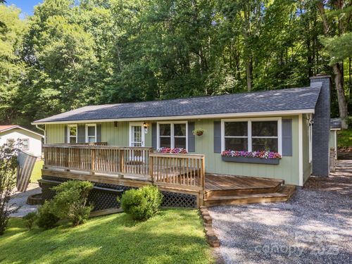 64 Christopher Ln, Sylva, NC, 28779-9663 | Card Image