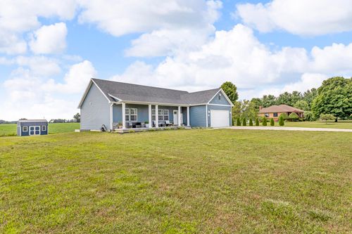 1604 Wolf Lake Rd, Grass Lake, MI, 49240-9420 | Card Image