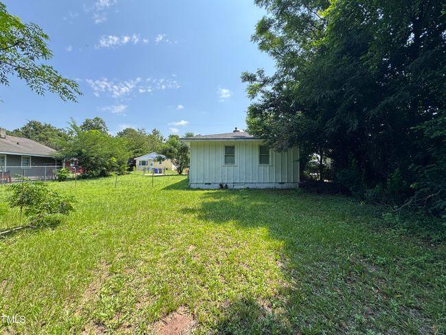15. Backyard 1 | Image 15